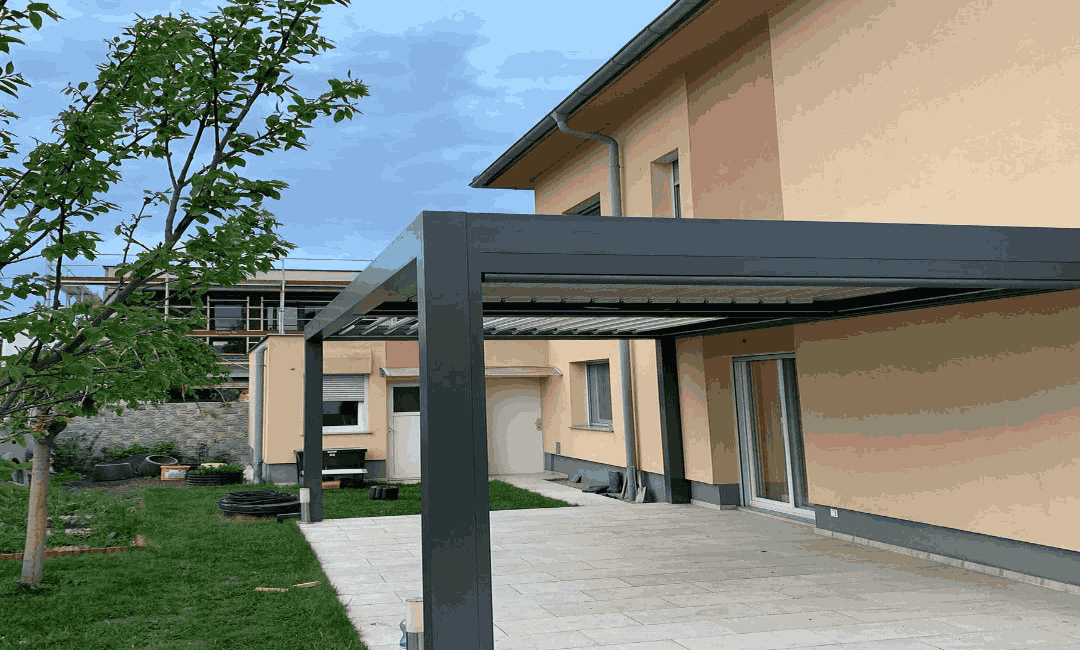Pergola-aus-Aluminium